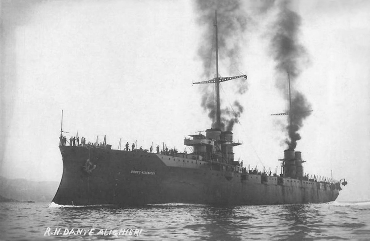 Pic 28. HMS Queen Mary 1912. Линейный крейсер куин Мэри. Линейный крейсер Queen Mary. Зейдлиц линейный крейсер.