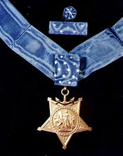 NavyMedalOfHonour12.jpg