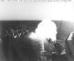 USS_Essex_(CV-9)_16_сентября_1951_года_(3).jpeg