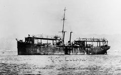 Italian_seaplane_carrier_Europa.jpg