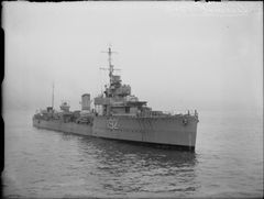HMS_Viscount_FL21150.jpg