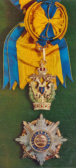 Ordens-der-Eisernen-Krone-1-klass-militaer-und-golden-schwerten.jpg