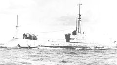 HMS_Otus_(N92).JPG