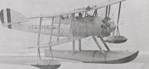 30_Vought_UO-1_Seaplane_Lawrence_J-1_200_hp_engine,_1923_r.JPG