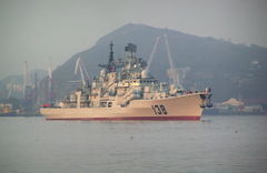 Ship_956_Vnushitelny_Taizhou_2008_10_14_Vlvostok.jpg