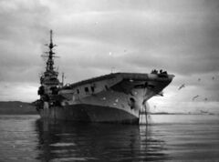 HMS_Colossus_R15_at_Greenock_c1945.jpg