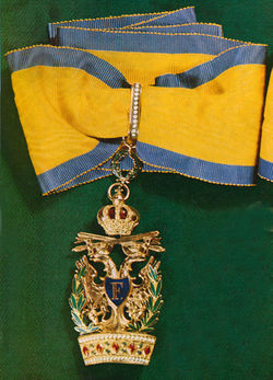Ordens-der-Eisernen-Krone-2-klass-militaer-und-golden-schwerten.jpg
