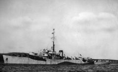 HMS_Ascension_(K_502).jpg