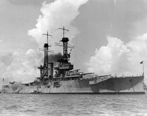 USS_Florida_(BB-30)_1921_in_hardor_2.jpg