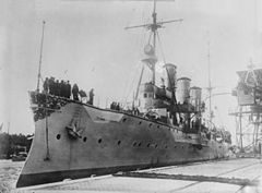 SMS_Königsberg_German_cruiser.jpg