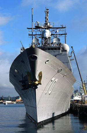 USS_Lake_Erie_(CG-70)_bow.jpg