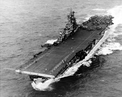 USS_Intrepid_CV-11_in_Philippine_Sea_Nov_1944.jpg