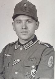 Narvik-military-uniforms.jpg