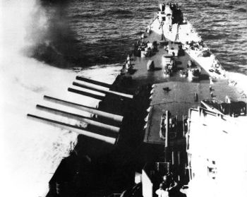 USS_Guam_(CB-2)_firing_main_battery,_1944-45.jpeg