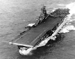 USS_Intrepid_1944.jpeg