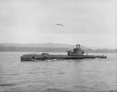 HMS_Seneschal_(P255).jpg