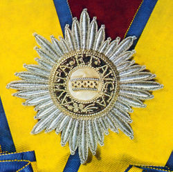 Ordens-der-Eisernen-Krone-1-klass-stern1.jpg